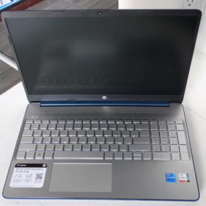 Laptop HP 15.6¨, i5 12ava, 20gb de ram, 256 ssd.
